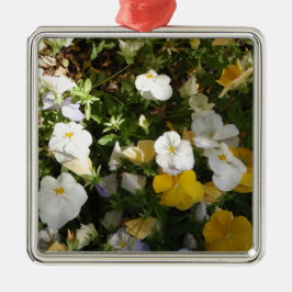 Weiße und gelbe Stiefmütterchen Silbernes Ornament