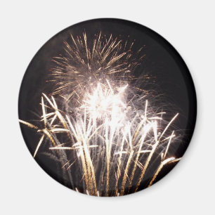 Weiße und goldene Feuerwerke I Patriotische Feier Magnet