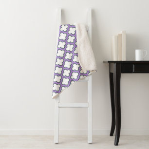 Weiße und Lila Trellis, Gitter, Quatrefolie Sherpadecke