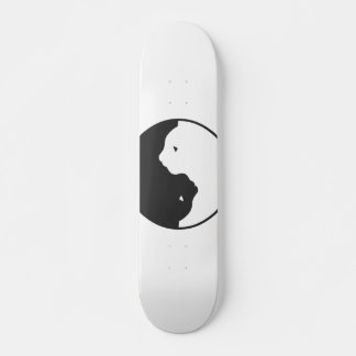 Weiße und schwarze Katzenharmonie - Rückenfarbe Skateboard