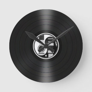 Weiße und schwarze Yin Yang Gitarren-Vinylgraphik Runde Wanduhr