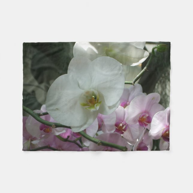 Weiße und violette Orchideen Fleecedecke (Vorderseite (Horizontal))