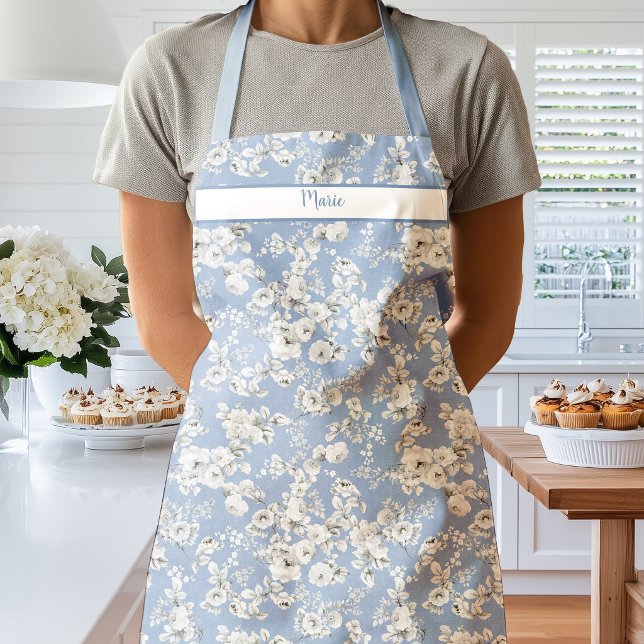 Weiße Vintage-Rosen auf himmelblauer Schürze (Vintage Rose White Blue Apron)