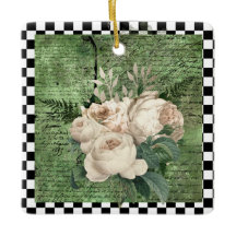 Weiße Vintage-Rosen & Schachbrett 
