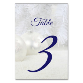 weiße Weihnachtsfeier | Winterhochzeit Tischnummer