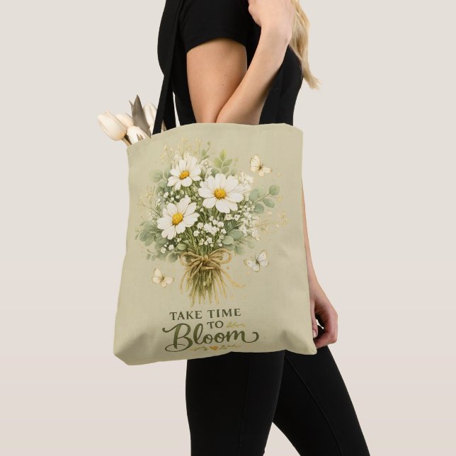 Weiße Wildblumenbouquet (Von Nahem)