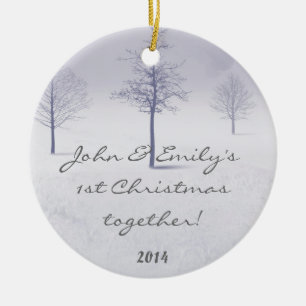 Weiße Winter-Schneebäume Personalisierter Namenssc Keramik Ornament
