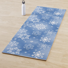 Weiße Winter-Schneeflocken auf eisigem Blau Yogamatte