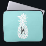 weißer Ananas Laptopschutzhülle<br><div class="desc">Monogramm-Ananas</div>