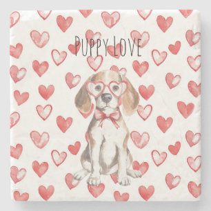 Weißer Creme-Beagle-Hund mit roten Herzbrille Steinuntersetzer