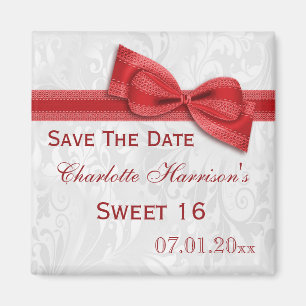 Weißer Damast & Falsche Schleife Sweet 16 Save The Magnet