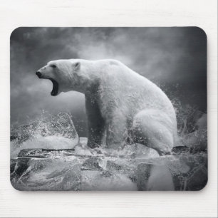 Weißer Eisbär-Jäger auf dem Eis im Wasser Mousepad