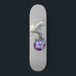 Weißer Eisdrache mit magischer Spur Skateboard<br><div class="desc">Dieses Design kann personalisiert werden, indem Sie die Option Anpassen auswählen, um Text hinzuzufügen oder andere Änderungen vorzunehmen. Wenn dieses Produkt die Möglichkeit hat, das Design auf einen anderen Gegenstand zu übertragen, stellen Sie bitte sicher, dass das Design bei Bedarf angepasst wird. Kontaktieren Sie mich unter colorflowcreations@gmail.com , wenn Sie...</div>