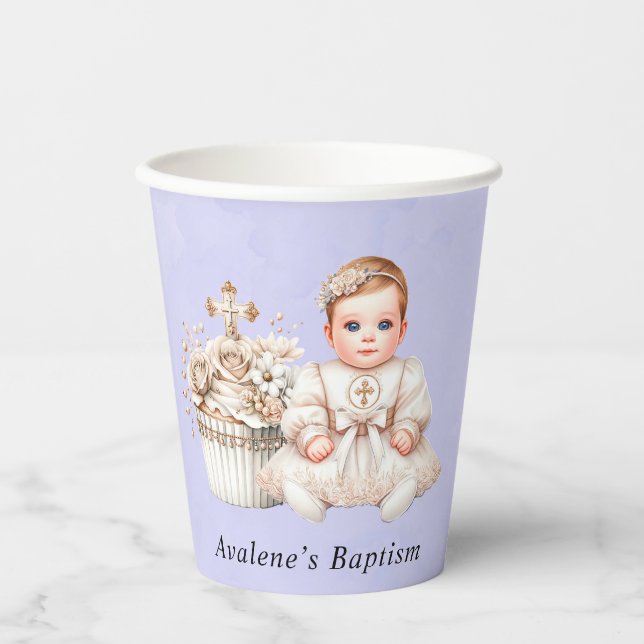 Weißer Kreuzkuchen mit Taufe der Mädchen Pappbecher (Vorderseite)