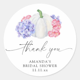 Weißer Kürbis und Hydrangea-Blume Brautparty Runder Aufkleber