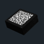 Weißer Leopard-Keepake-Box Erinnerungskiste<br><div class="desc">Ein weißer Leopardenprint schmückt diese elegante Holzbox. Nutzen Sie diese stilvolle Box als Schmuckkasten,  Sake Box,  Dekorationsbox,  etc... . Das Design stammt aus der Originalkunst.</div>