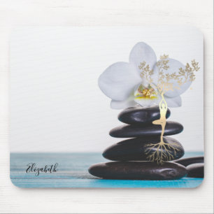 Weißer Orchid, Zen-Steine, Goldbaum-Silhouette Mousepad