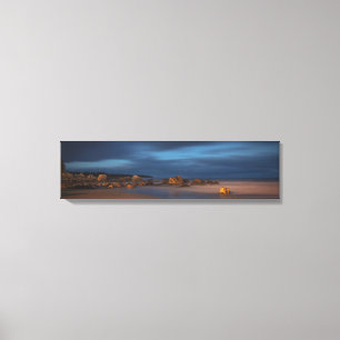 Weißer Point Strand in dusk gewickelte Leinwand