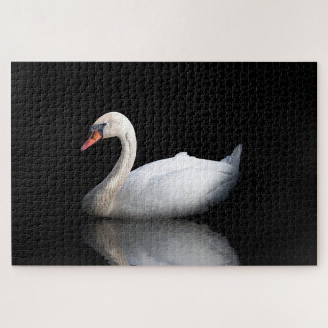 Weißer Schwan auf schwarzem Puzzle (Horizontal)