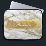 Weißer und goldener Marmor mit Goldfolie und Glitz Laptopschutzhülle<br><div class="desc">Weißer und goldener Marmor mit Goldfolie und Glitzer Elegant Monogram Name Sleeve. Diese Hülle kann auf Ihren Vornamen angepasst werden.</div>