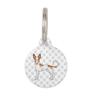 Weißer und roter Ibizan Hound mit glattem Fell Car Haustiermarke
