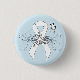 Weißes Bärenband mit Schmetterling Button