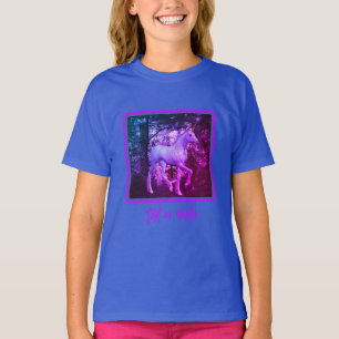 Weißes Einhorn im Wald Fantasy Horst Personalisier T-Shirt