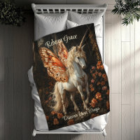 Weißes Einhorn mit orangefarbenen Schmetterlingswe