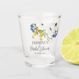 Weißes Frühlingsfloral Bouquet Brautparty Schnapsglas