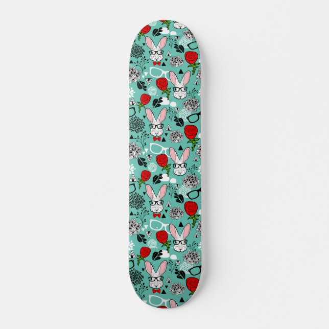 Weißes Kaninchen bei Rose Skateboard (Vorne)
