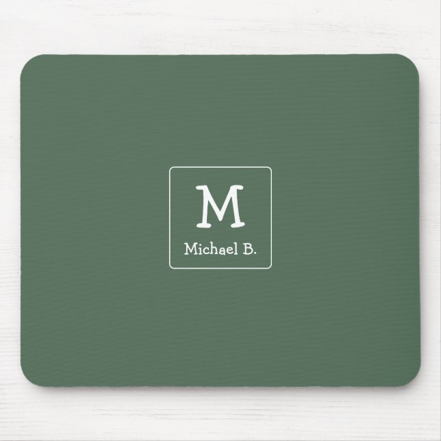 Weißes Monogramm und Name auf Grün Mousepad (Vorne)