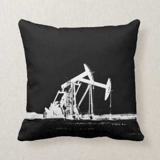 Weißes Öl-Pumpanlage-VerdoppelungSilhouette Kissen