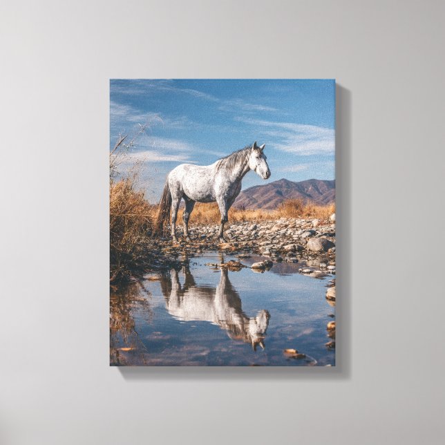 Weißes Pferd, Berg, Reflexionsfluss Kunst Leinwanddruck (Vorderseite)