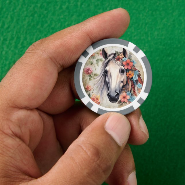 Weißes Pferd in Blumen. Pokerchips (Hand)