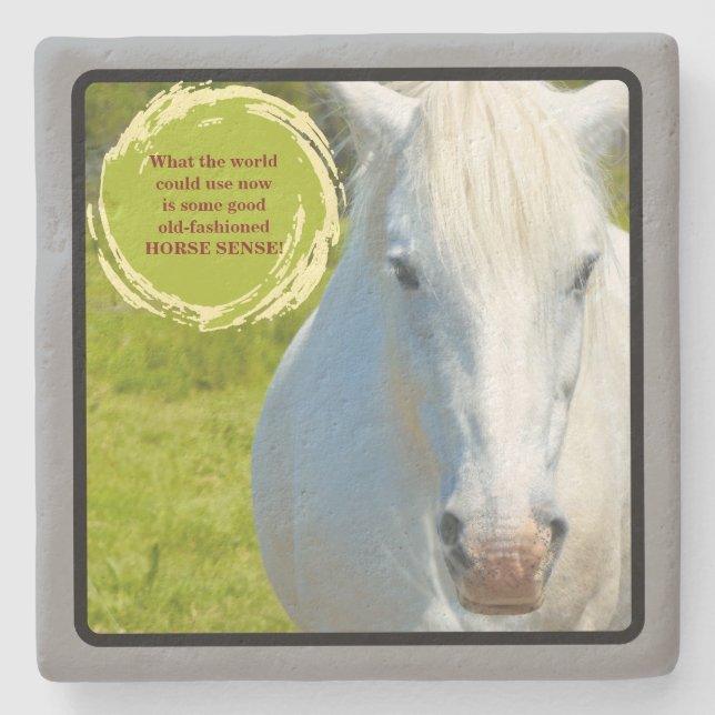 Weißes Pferd in Kamera/Pferdegefühl Steinuntersetzer (Vorderseite)