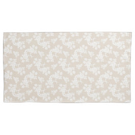 Weißes Rosenmuster über Tan Light Brown Kissenbezug