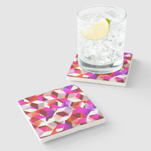 Weißes, rotes bis rosa Hexagon auf dunkelrotem Hin Steinuntersetzer