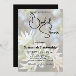 Weißes sukkuläres Brautparty mit Blumenhintergrund Einladung