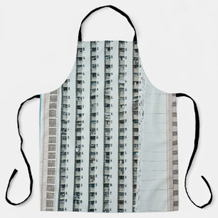 WEIßES UND BLAUES BETONGEBÄUDE SCHÜRZE
