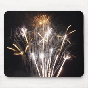 Weißes und goldenes Feuerwerk II Patriotische Feie Mousepad