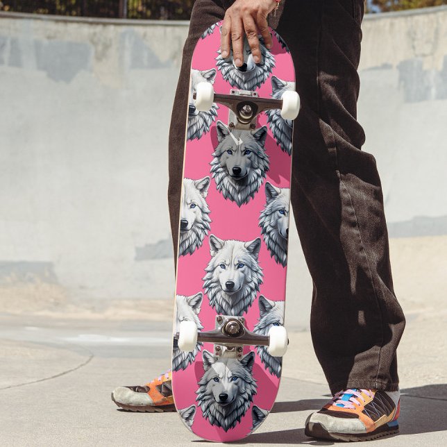 Weißes Wolfskopf-Musterdesign Rosa  Skateboard (Von Creator hochgeladen)