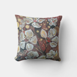 Weißkirsche blüht im Hintergrund Kissen