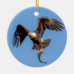 Weißkopfseeadler mit einem Fisch Keramik Ornament