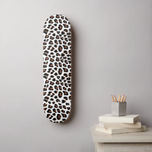 Weißleopard Skateboard
