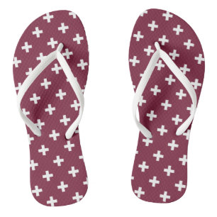 Weißpolka kreuzt auf Maulbeere Flip Flops