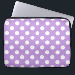 Weißpolka-Punkte auf Lila Laptopschutzhülle<br><div class="desc">Weißpolka-Punkte auf Lila</div>