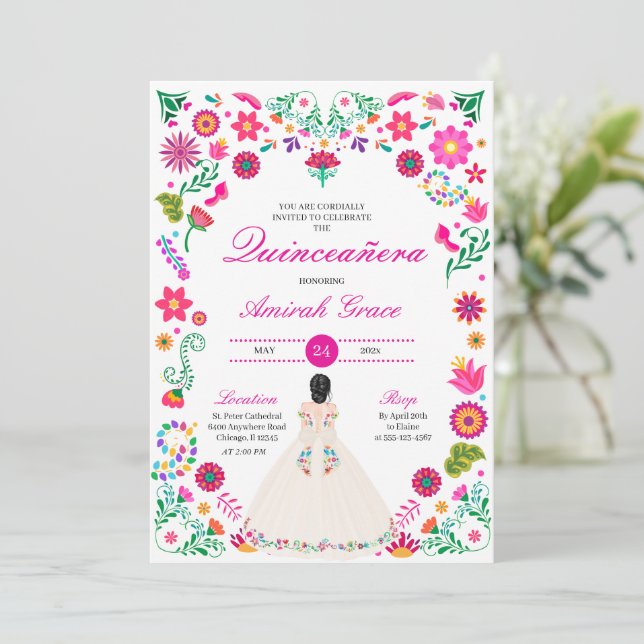 Weißrosa Otomi Stickerei Quinceañera Einladung (Stehend Vorderseite)