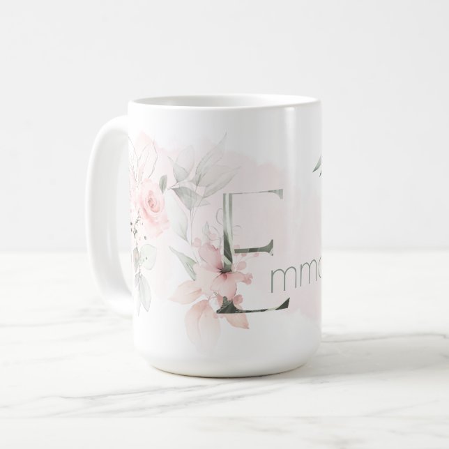 Weißrosa Rosenmonogramm-Letter E Kaffeetasse (Vorderseite Links)