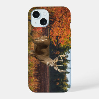 Weißwedelhirsch Bock schlägt eine Pose iPhone 15 Hülle