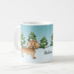 Weizenfarbener Drahthaar-Dackel in einem Winterwal Kaffeetasse
